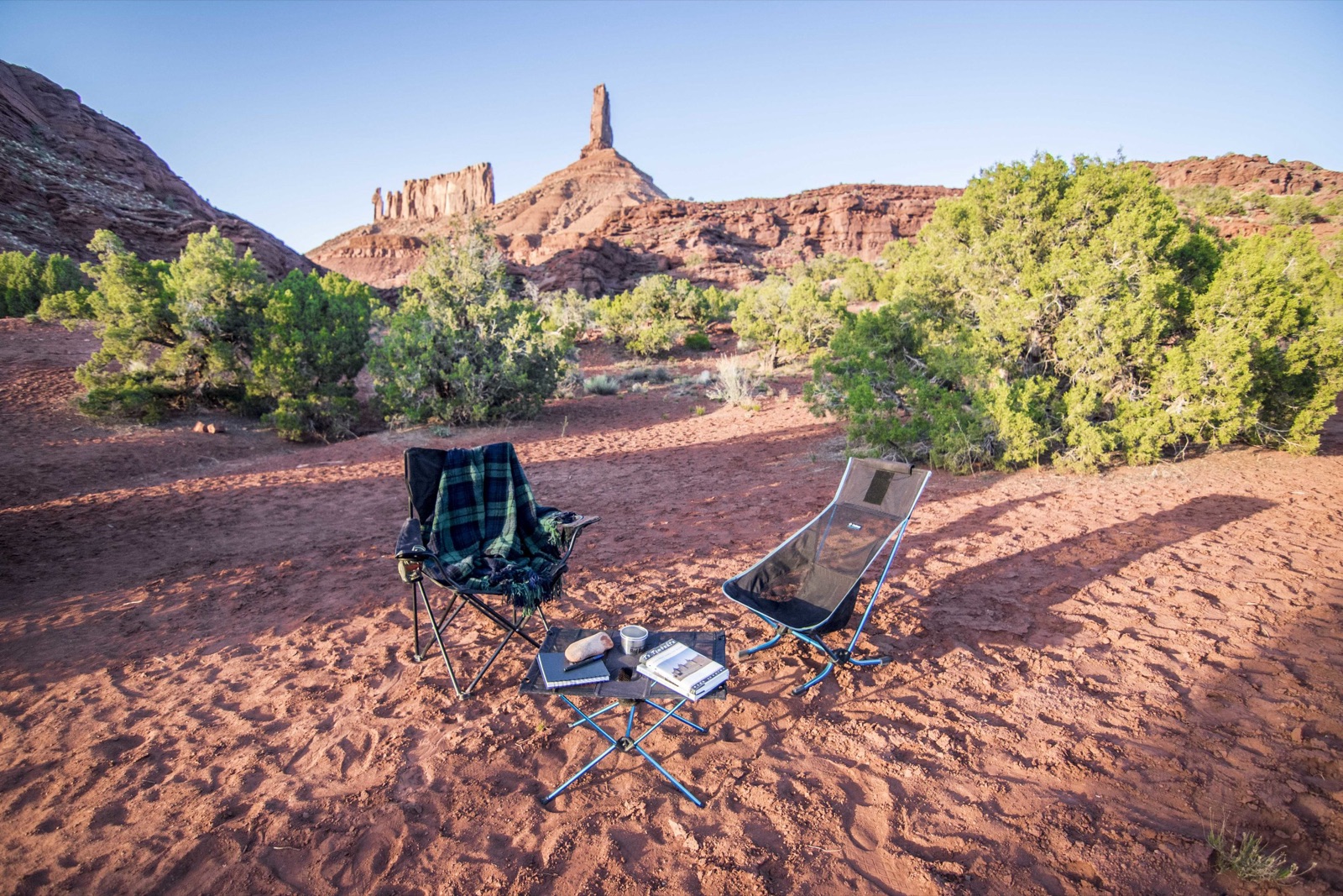 Making Vanlife Work (#2/3): Savings vs. Income On The Road